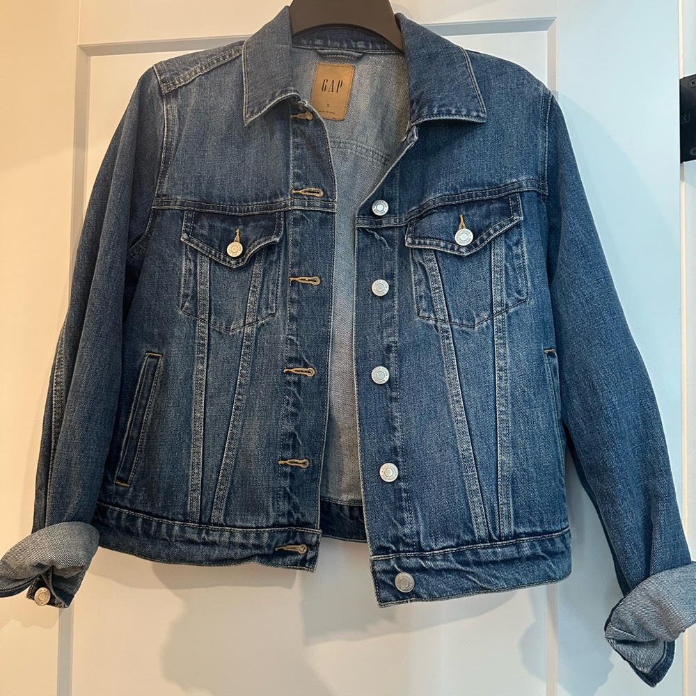 GAP Classic Indigo Denim Jacket Size Small